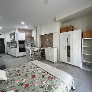 Precioso Estudio En El Centro De 1 Apartamento